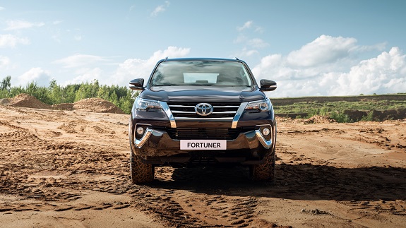  Toyota Fortuner