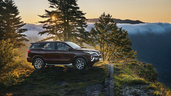  Toyota Fortuner