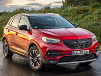 В Opel раскрыли планы по производству и продажам автомобилей в России