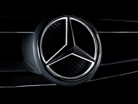      Mercedes-Benz -