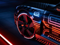 Audi может оснастить e-tron GT RS трёхмоторной силовой установкой
