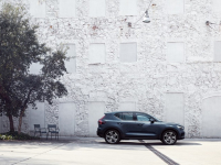 Volvo XC40 стал победителем премии «Внедорожник года 2021»
