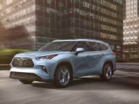  Toyota Highlander   Toyota Connected Services