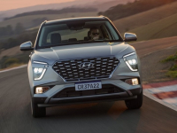 Hyundai тестирует «подогретую» Крету: новая версия попалась фотошпионам