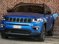 Jeep в этом году прекратит продажи в Европе машин с ДВС