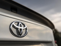 Компания Toyota сокращает производство