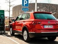 Volkswagen Tiguan готовится к смене поколений и переходу на электротягу