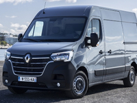 В России в продаже появились фургоны Renault Master от 4,3 млн рублей