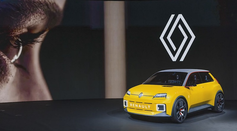  Renault    