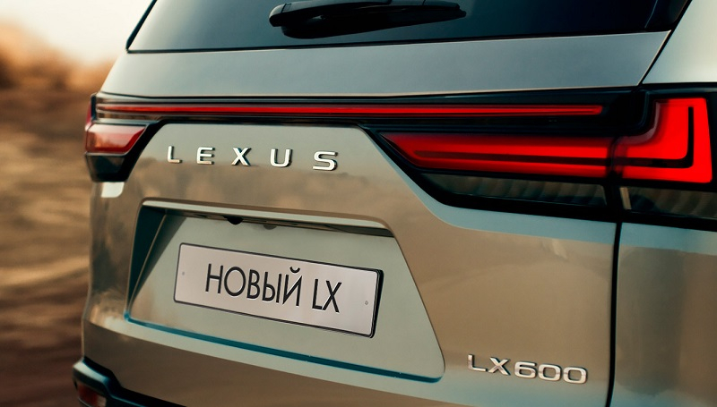 13  Lexus   LX