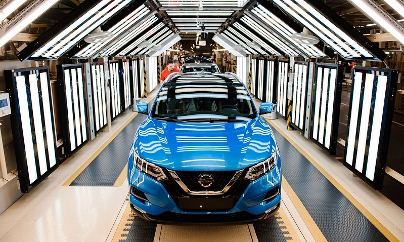 Глава Nissan заявил об остановке выпуска машин в России на год