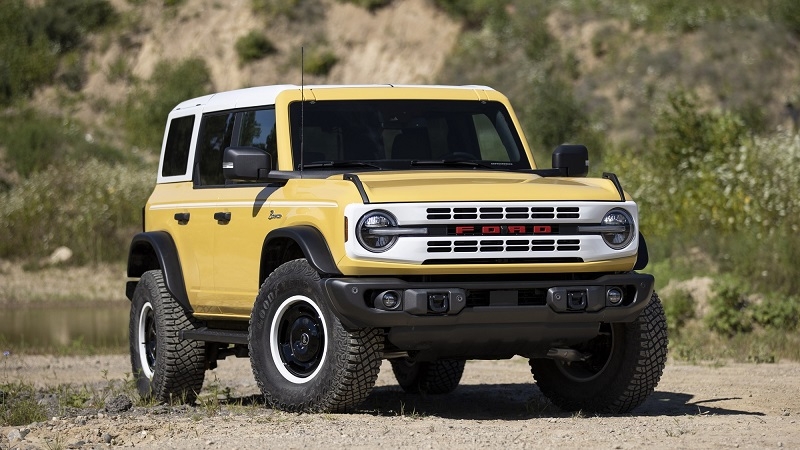 Ford Bronco      ,    